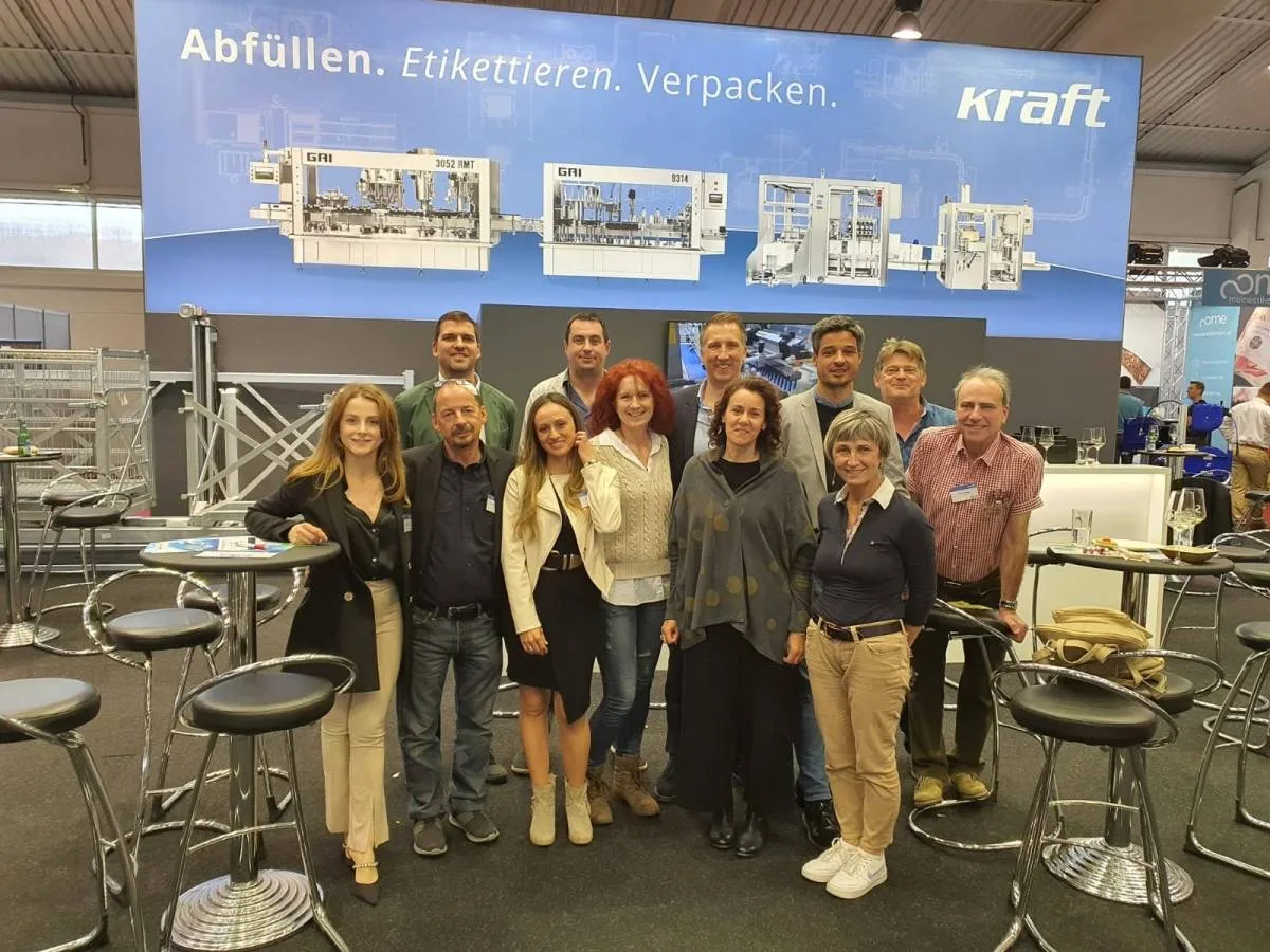 Das Team, das drei Tage lang am Stand im Einsatz war