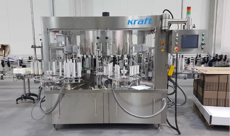 Die GAI 7900-16E Etikettiermaschine mit 16 elektronischen Flaschentellern