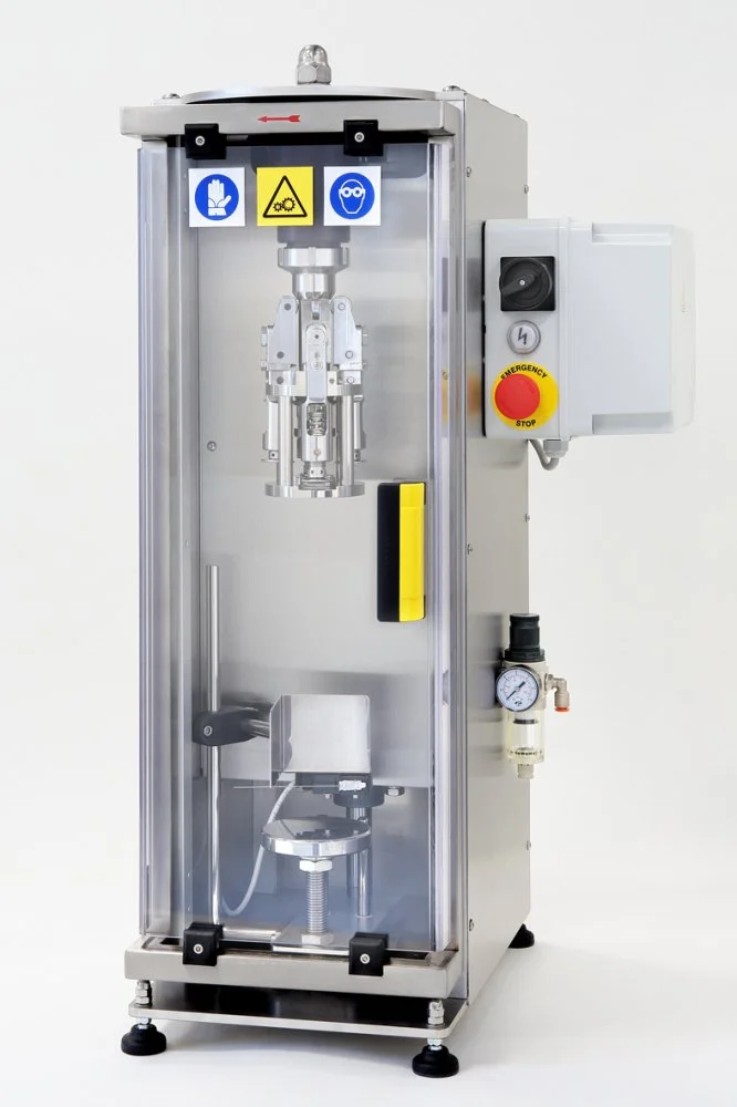 TSP-2002-D – mit Schutztür, bis 400 Fl./Std.